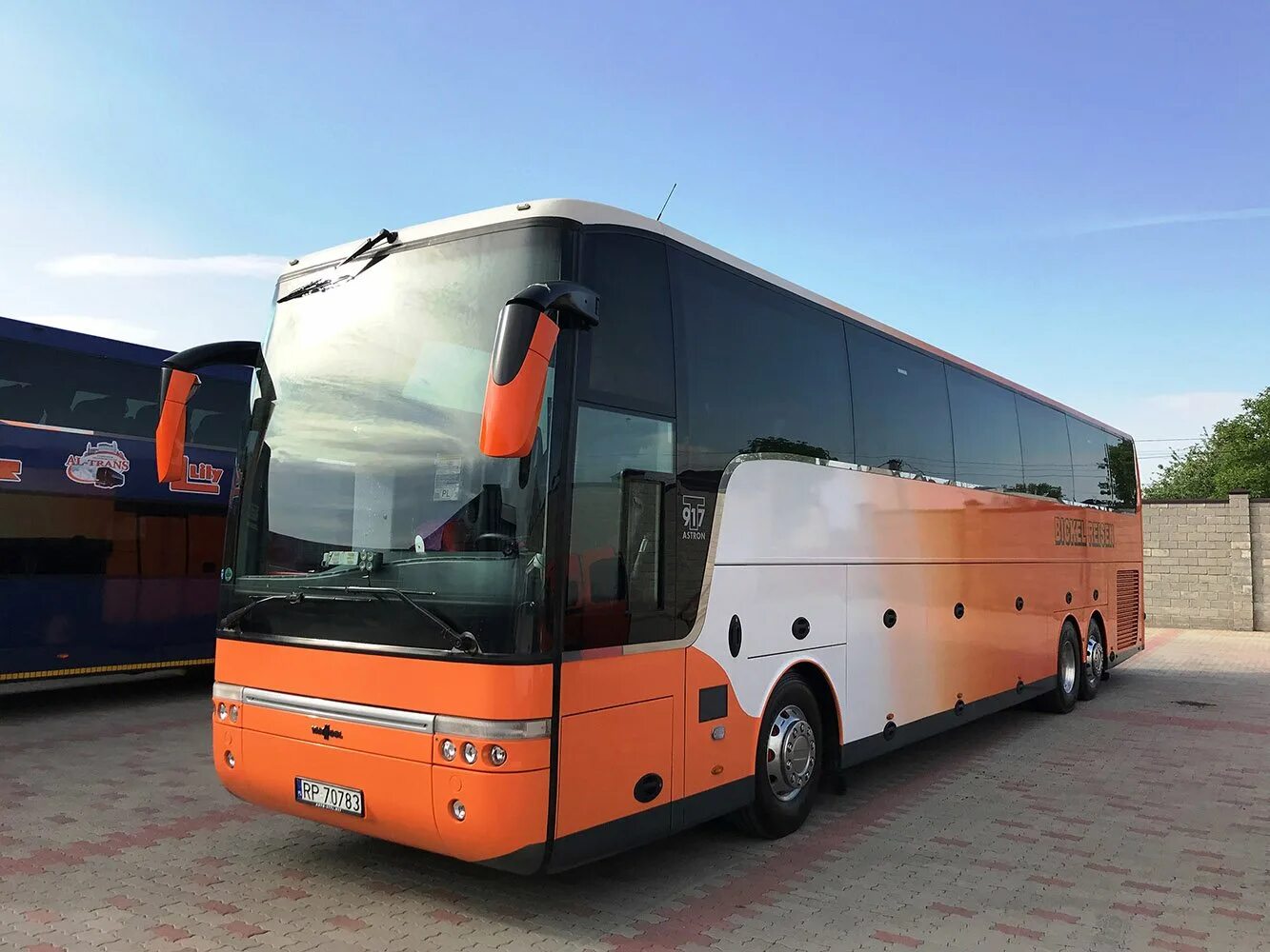 Vanhool автобус фото Фотографии автобусов Van Hool на 49 мест Авто-мото orion-tennis.ru