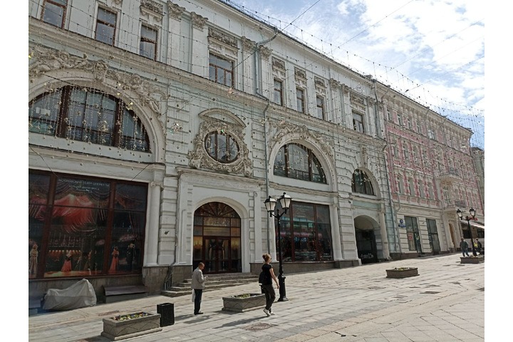 Varga ул кузнецкий мост 4 3с1 фото Аренда и продажа офисов и гостиниц в офисном здании Кузнецкий мост 4/3 стр.1 - А