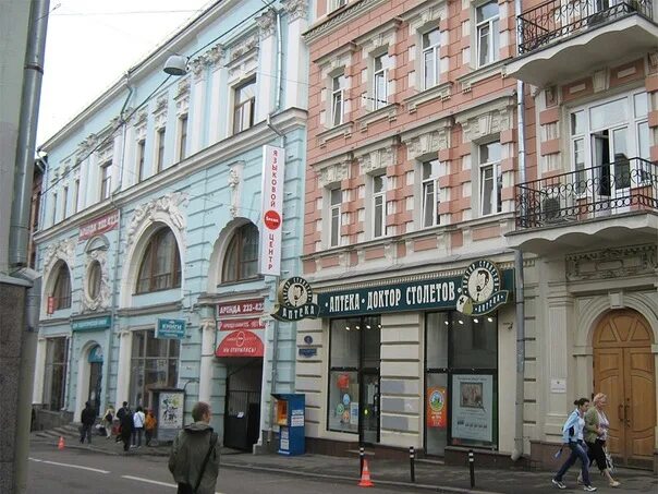 Varga ул кузнецкий мост 4 3с1 фото Час Конти 125009, Москва, Кузнецкий мост, д 4/3, стр 1, 1 этажвход в арку и нале