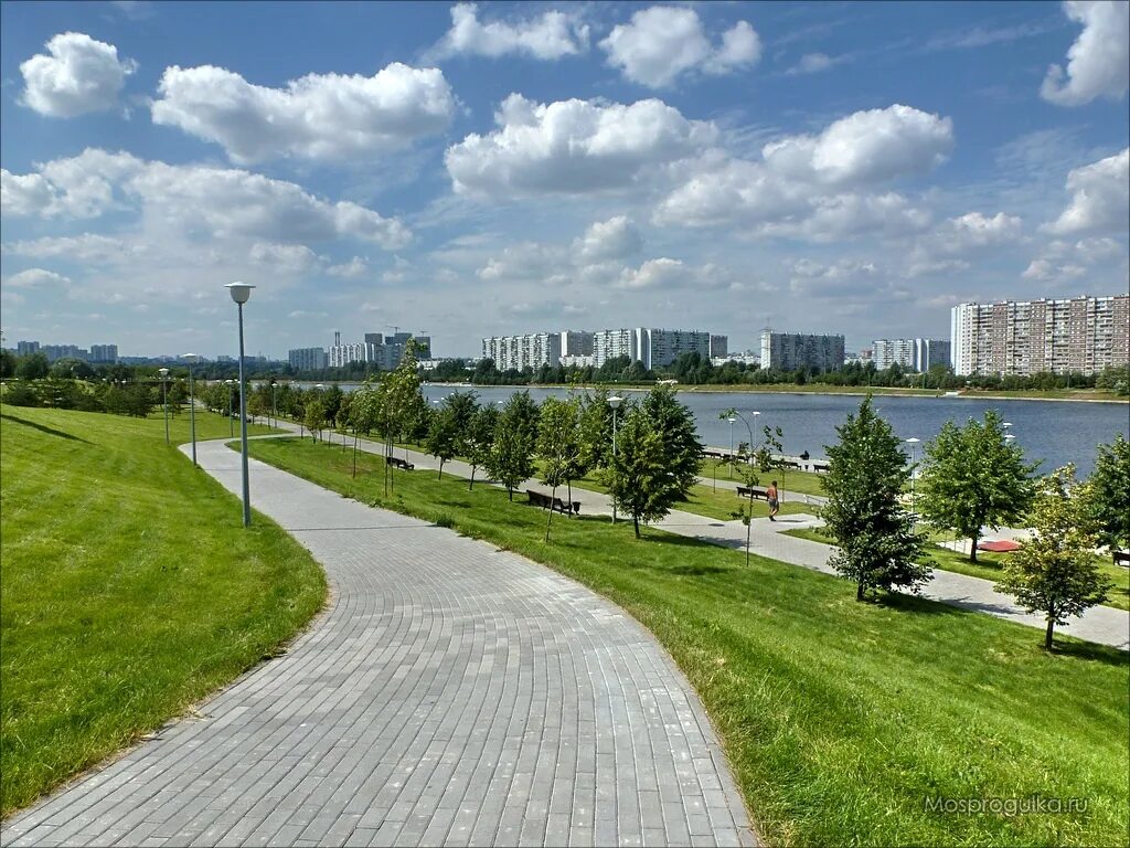 Vecher москва парк братеевская набережная фото Братеевский каскадный парк