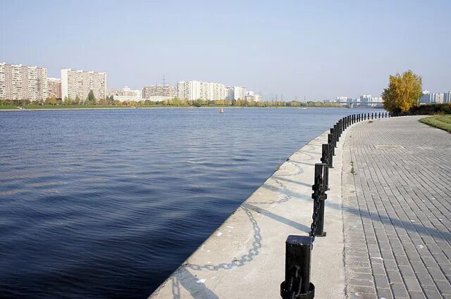Vecher москва парк братеевская набережная фото Как благоустроят Братеевский парк? Аргументы и Факты