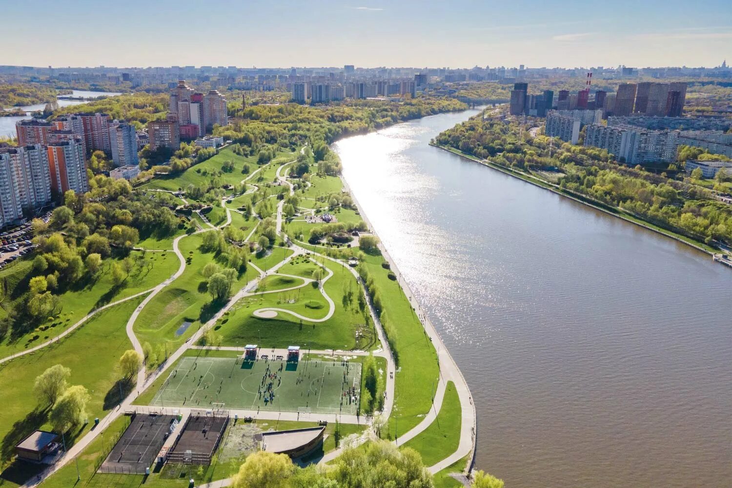 Vecher москва парк братеевская набережная фото Братеевский каскадный парк: история создания