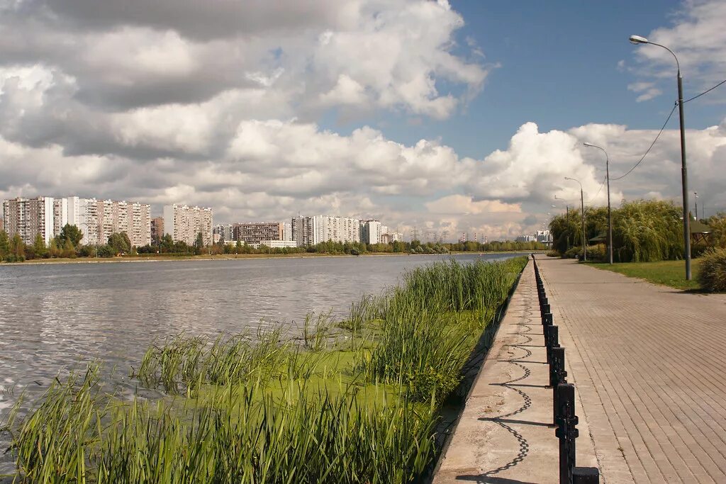 Vecher москва парк братеевская набережная фото Братеевский каскадный парк: найдено 90 картинок