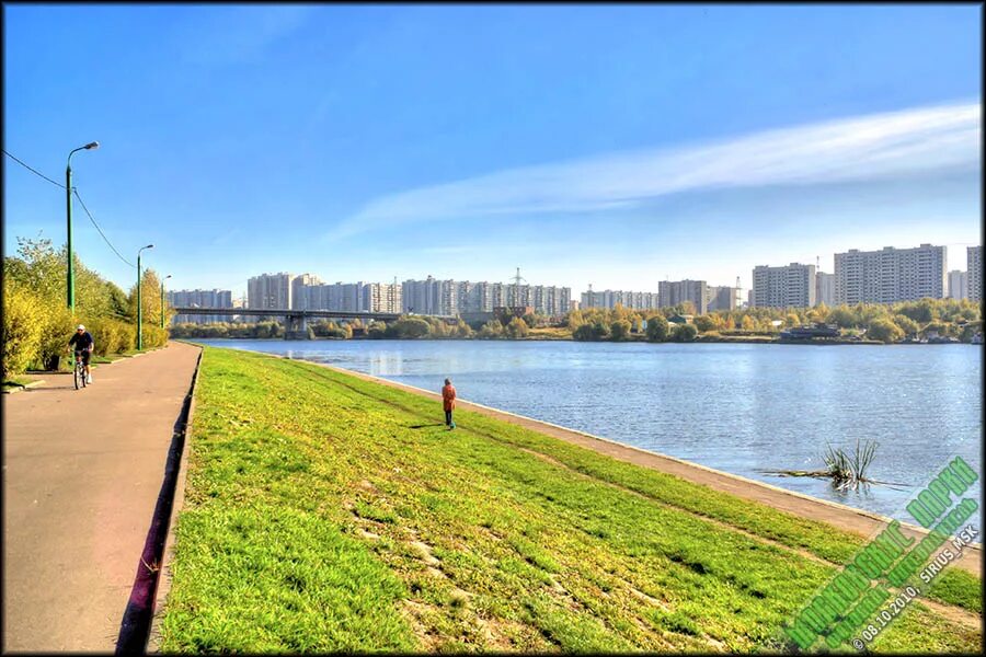 Vecher москва парк братеевская набережная фото Московские парки :: Парк 850-летия Москвы. Западная часть.