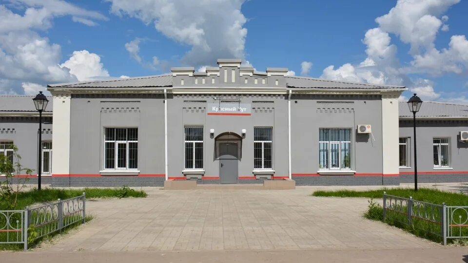 Vector армейская ул 43б красный кут фото Пригородные поезда перестали останавливаться в Красном Куте Новости Саратова и о