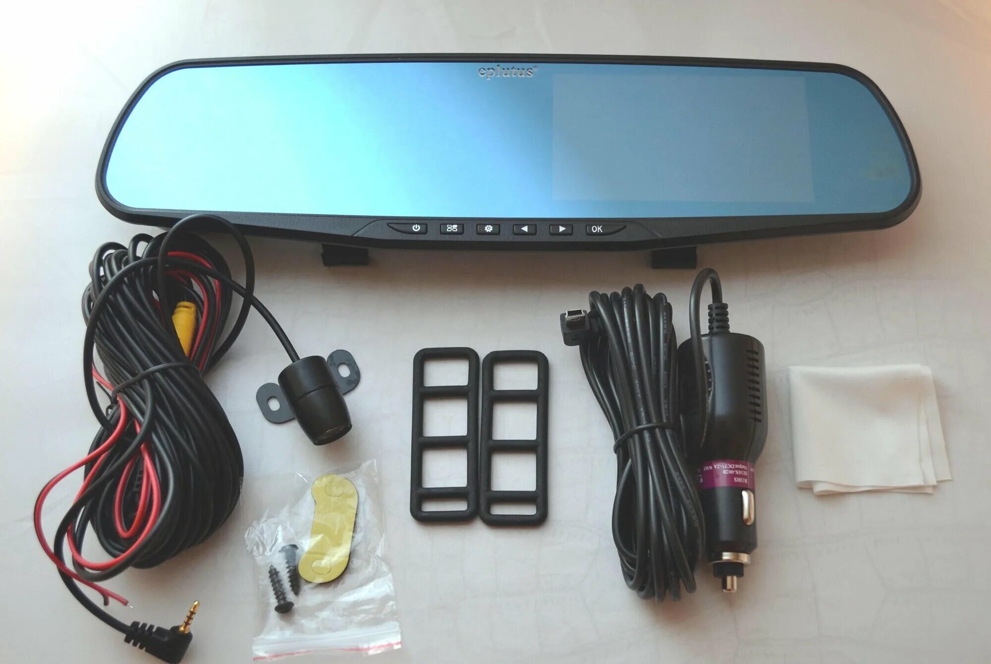 Vehicle blackbox dvr подключение задней камеры Видеорегистратор Eplutus D02, 2 камеры, черный - купить в интернет-магазине по н