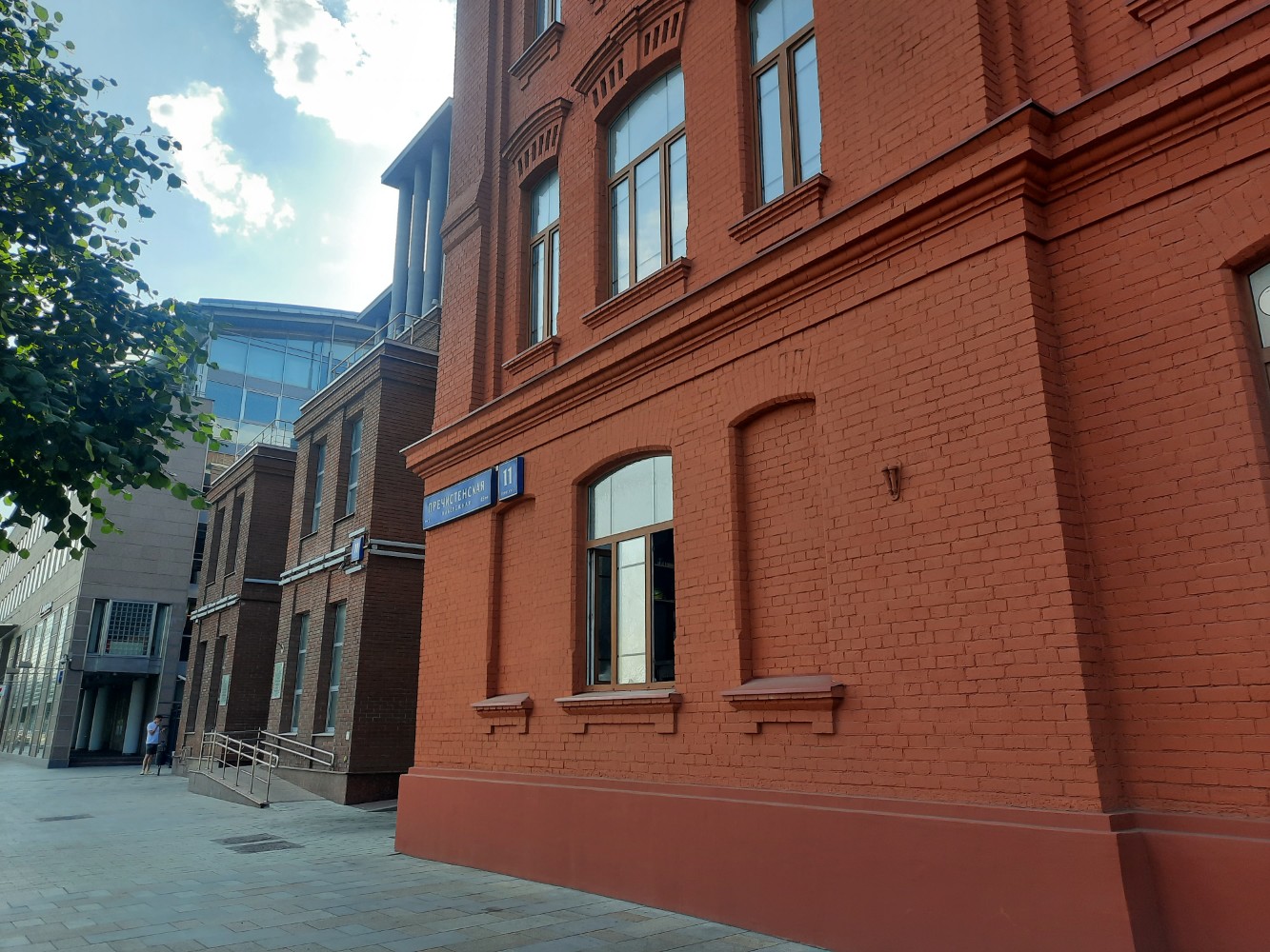 Vera пречистенская наб 11 стр 2 фото Reviews of Center for International Mba Programs Fesn Ranepa, Moscow, Prechisten