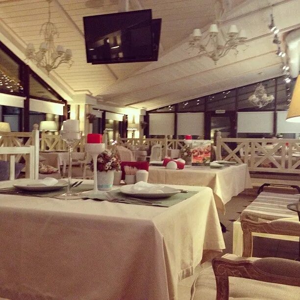 Veranda restaurant лесная ул 5 смоленск фото ᐈ Осветление волос - Минская - 10 адресов в рейтинге с ценами и отзывами на Yell