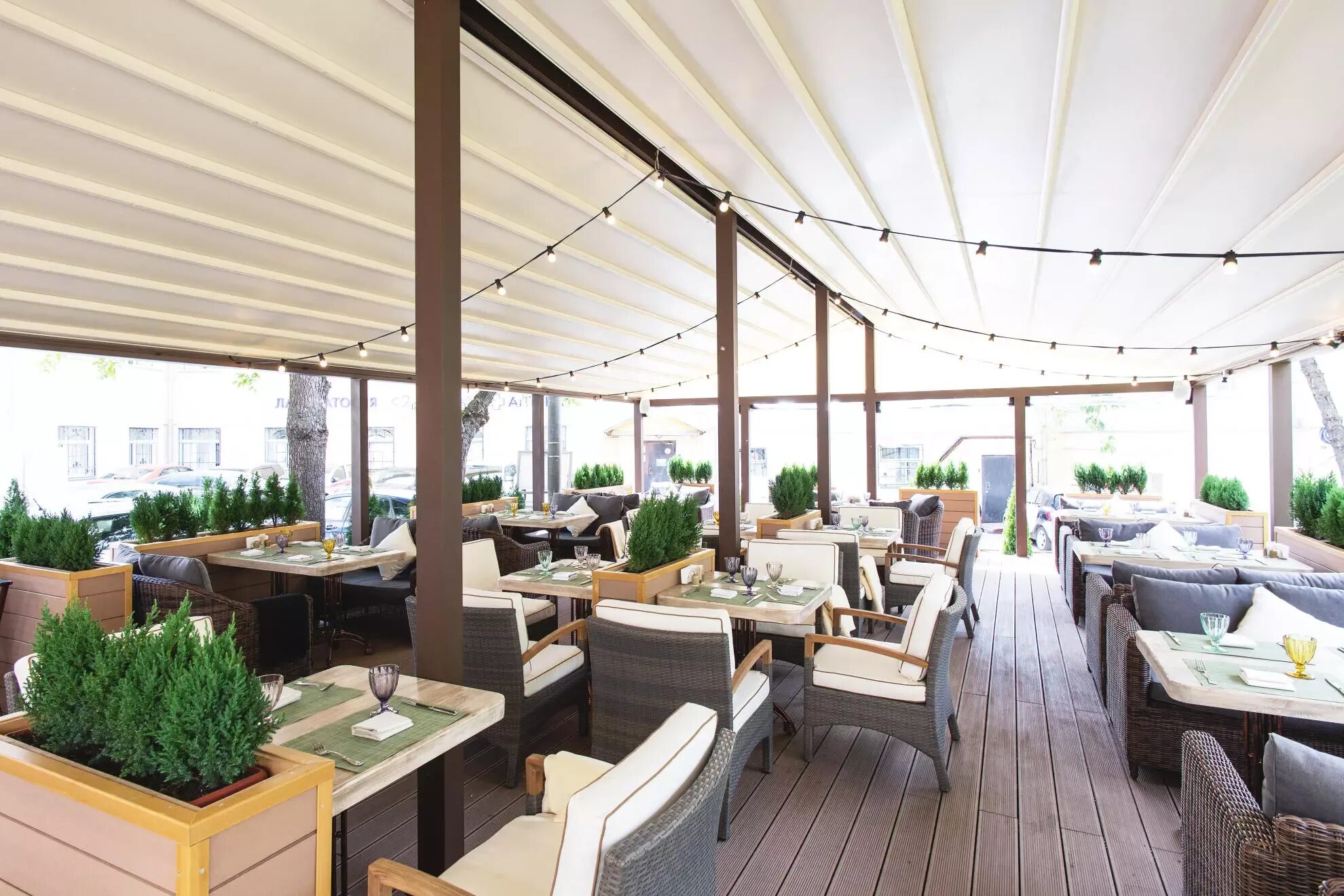 Veranda wine club ул дохтурова 7 фото Летние веранды - улица Маросейка в Москве Рестораны