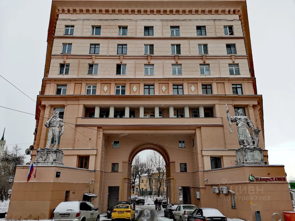 Verona подколокольный пер 16 2с2 москва фото Продажа трехкомнатной квартиры 85м² Подколокольный пер., 16/2С2, Москва, ЦАО, р-