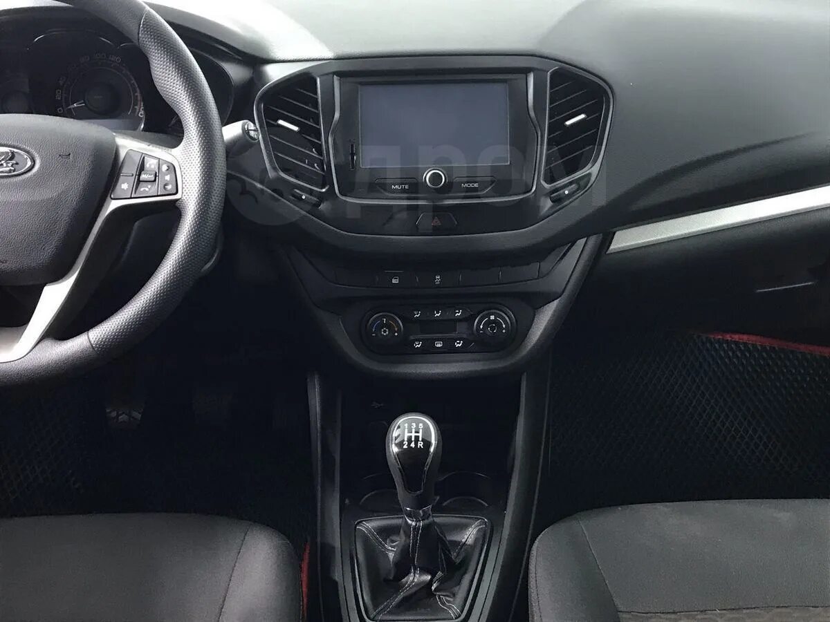 Vesta салон фото Изменения салона - Lada Vesta, 1,6 л, 2017 года стайлинг DRIVE2