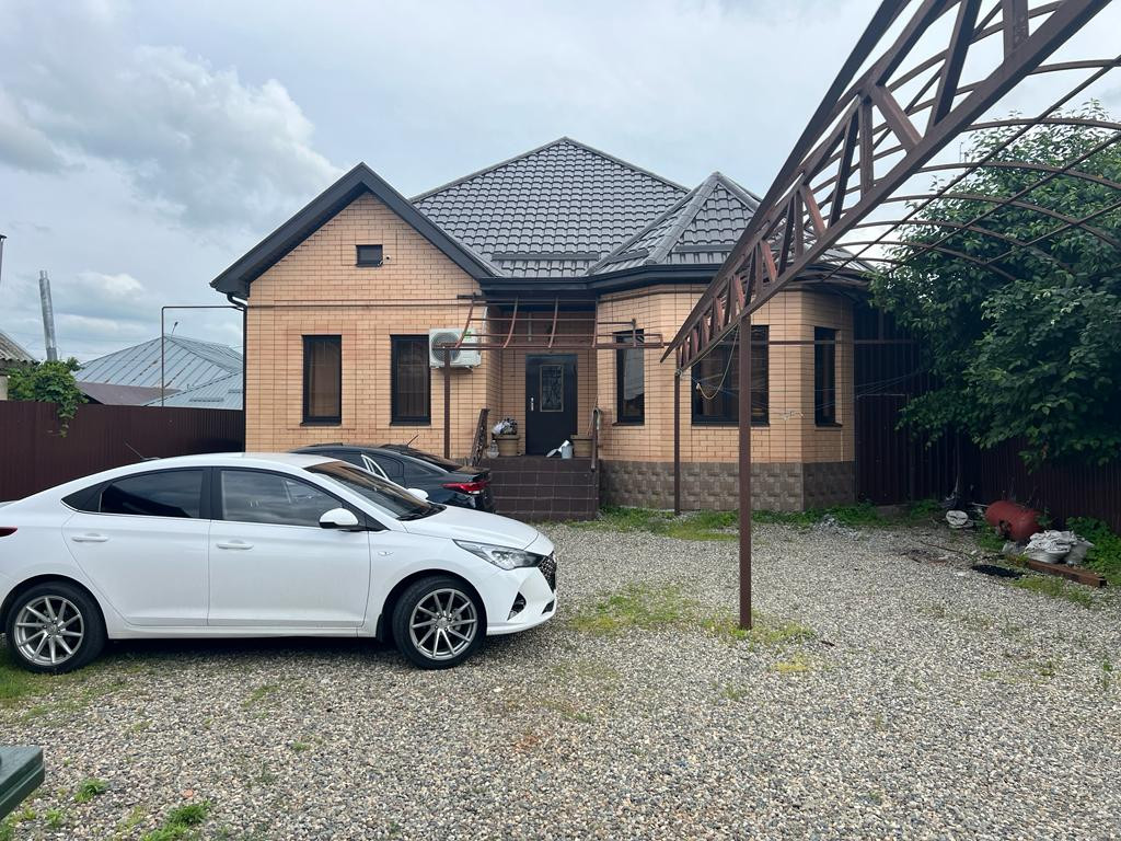 Vethouse ул бурмистрова 65б ставрополь фото Купить дом, 124.2 м² по адресу Ставрополь, 17-й м-н, Бурмистрова, 25 за 10 000 0