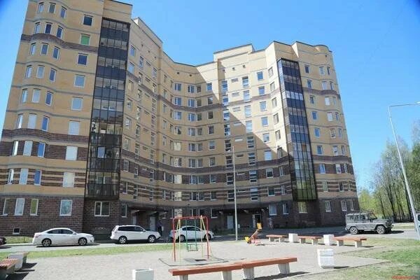 Vetlife ул петра великого 10а фото Квартира, 3 комнаты, 70 м² - купить в Сосновом Бору, цена 25 000 руб., продано 1