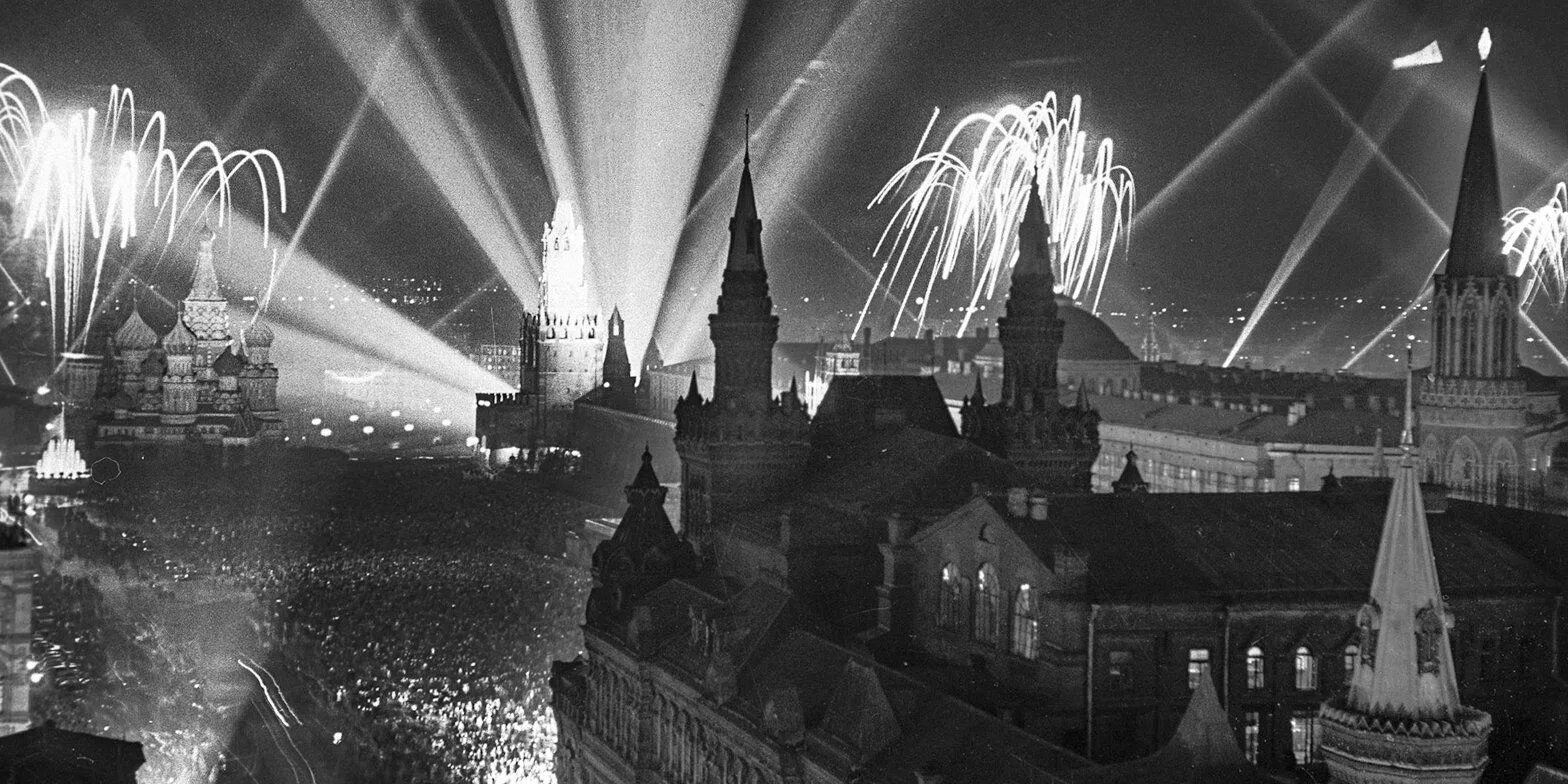 Victory советская площадь 9 фото Переданные москвичами предметы времен Великой Отечественной войны теперь можно у