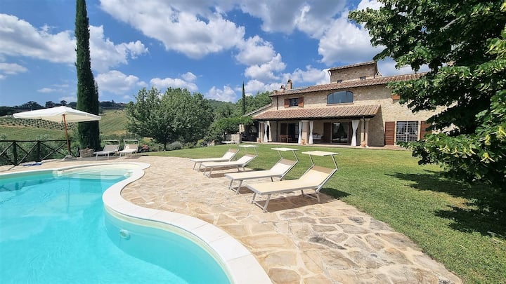Villa провинция союзная площадь 9а фото Montecampano Жилье - Умбрия, Италия Airbnb