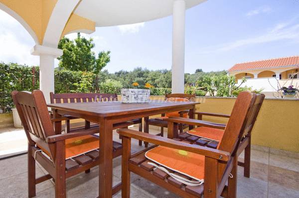 Villa vanilla ул мира 1а фото Villa Vanilla