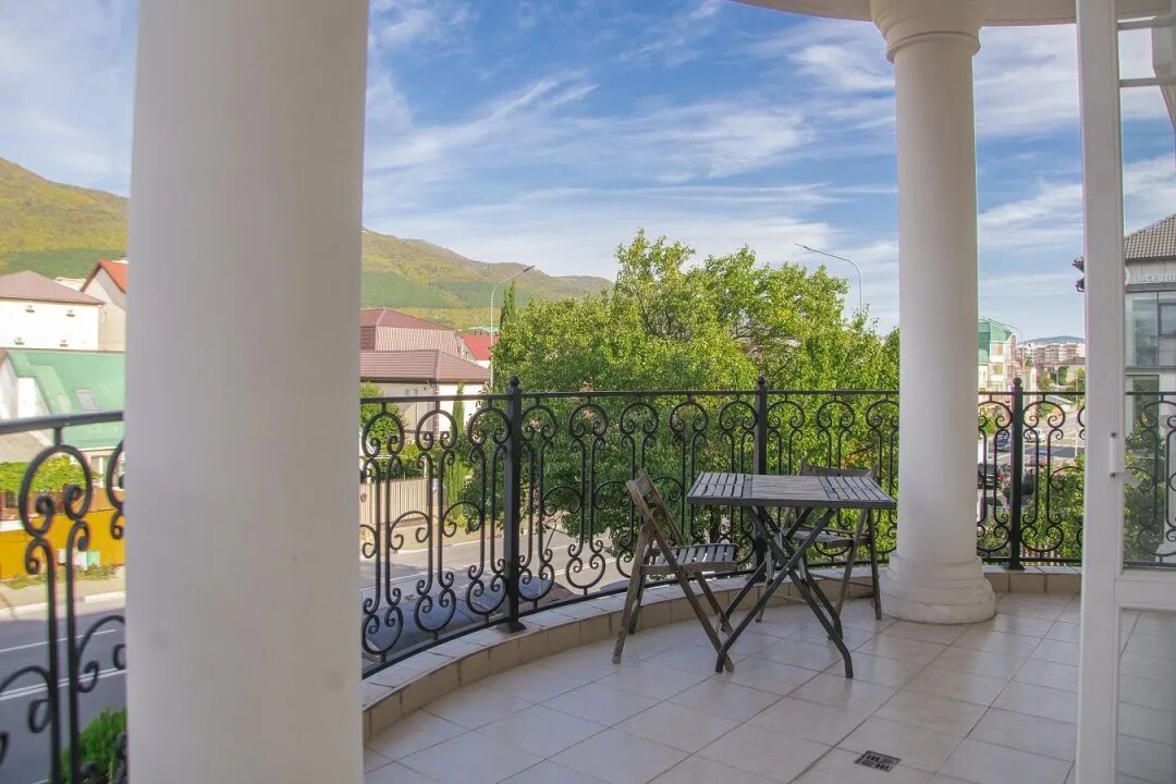 Vino mare набережная ул 2б геленджик фото Отзывы о мини-отеле Strass, Геленджик
