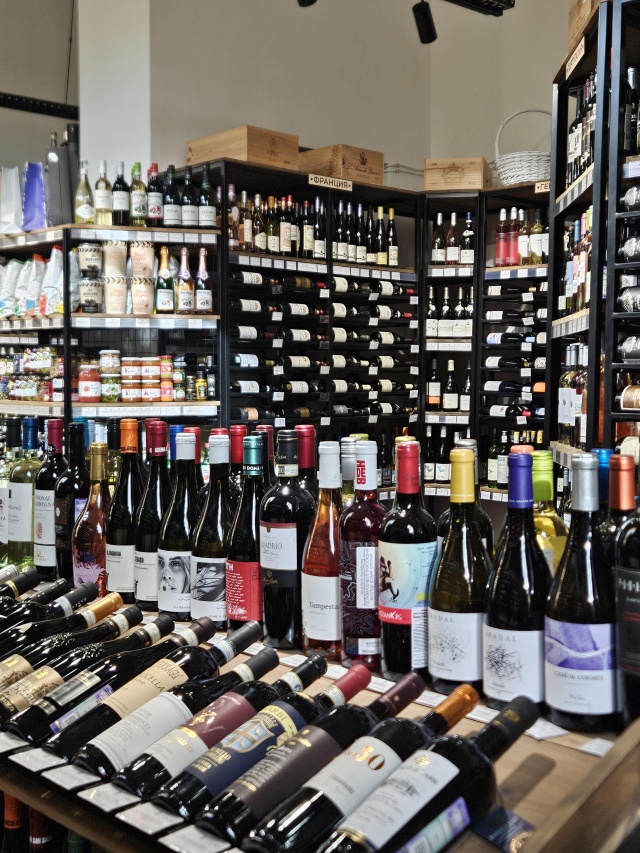 Vinoteca friendly wines самарская ул 203 фото Отзывы о Vinoteca friendly wines, магазин, Самарская улица, 203, Самара - 2ГИС