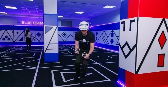 Vision vr арена телевизионная ул 33а фото VR Arena, клуб командных игр в виртуальной реальности, улица Кирова, 25а, Челяби