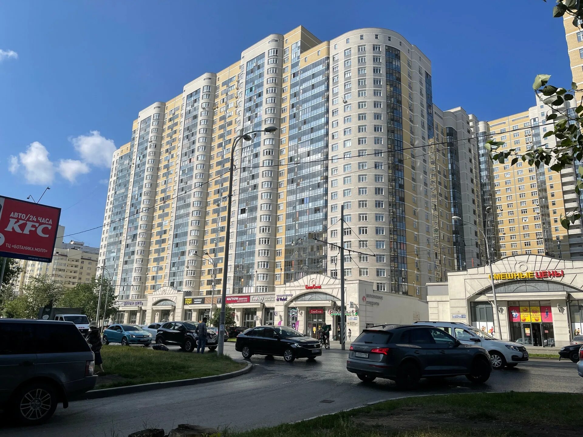 Viva ул 8 марта 190 фото Купить торговое помещение, 974.7 м² по адресу Свердловская область, Екатеринбург