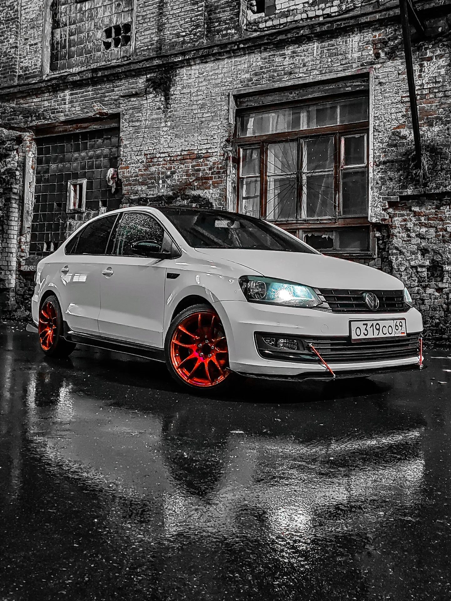 Volkswagen polo седан тюнинг Единственный в такой внешке. - Volkswagen Polo Sedan, 1,4 л, 2018 года тюнинг DR