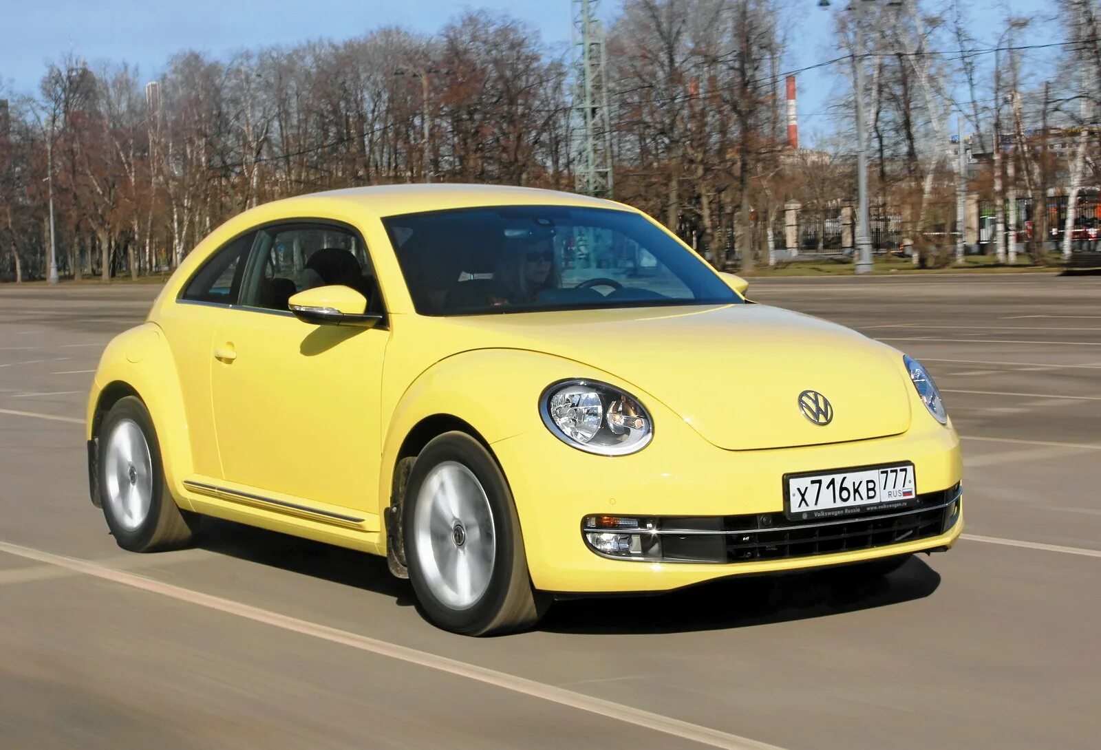 Volkswagen жук фото Volkswagen Beetle: жесткие игры