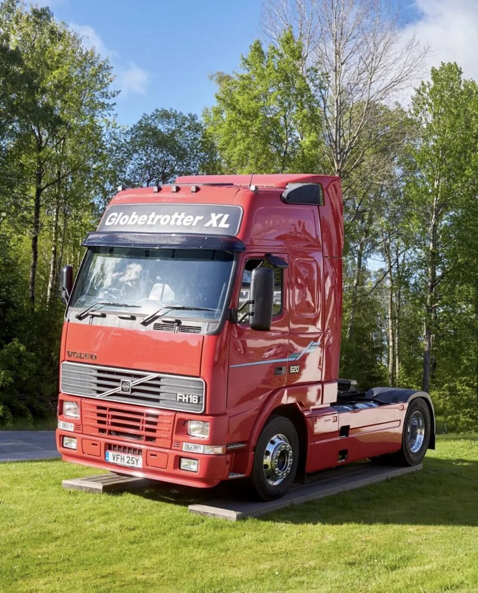 Volvo fh 12 фото Фото чётких квадратов - Volvo FH12 420, 9,9 л, 2000 года наблюдение DRIVE2