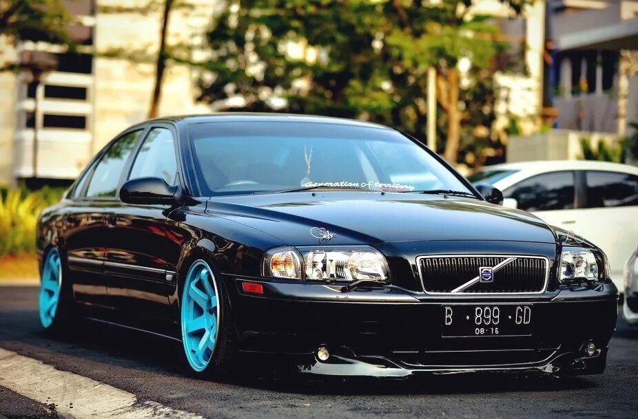 Volvo s80 тюнинг фото ещо немного тюнинга от VOLVO - Volvo S80 (1G), 2,4 л, 2004 года тюнинг DRIVE2