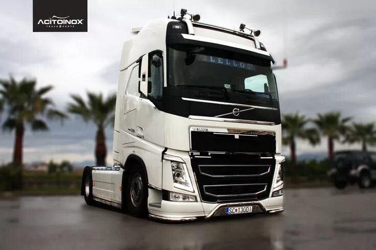 Volvo тюнинг фото Acitoinox the Italian company presents a new line of accessories in stainless st