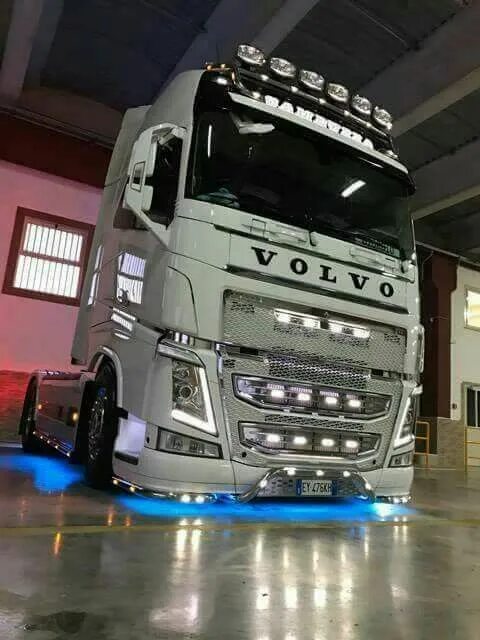 Volvo тюнинг фото Pin on Volvo Volvo trucks, Volvo, Big trucks