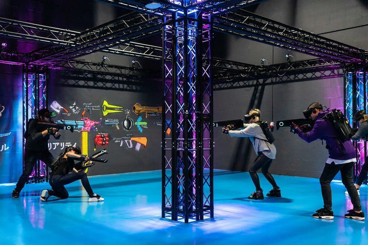 Vr арена фото PlayVR Amsterdam PlayVR