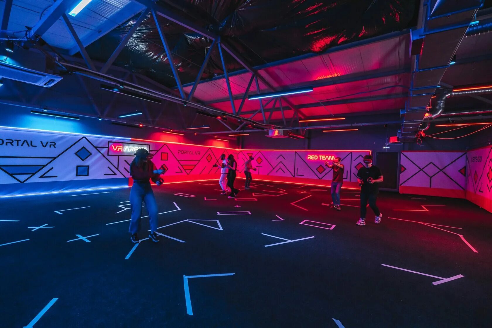 Vr club ул ленина 18 фото День рождения на арене виртуальной реальности VR Arena в Перми