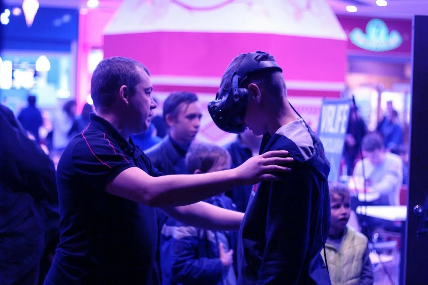 Vr life ул осканова 7 липецк фото Аттракцион виртуальной реальности "VR Life" в г. Липецке. Цена и