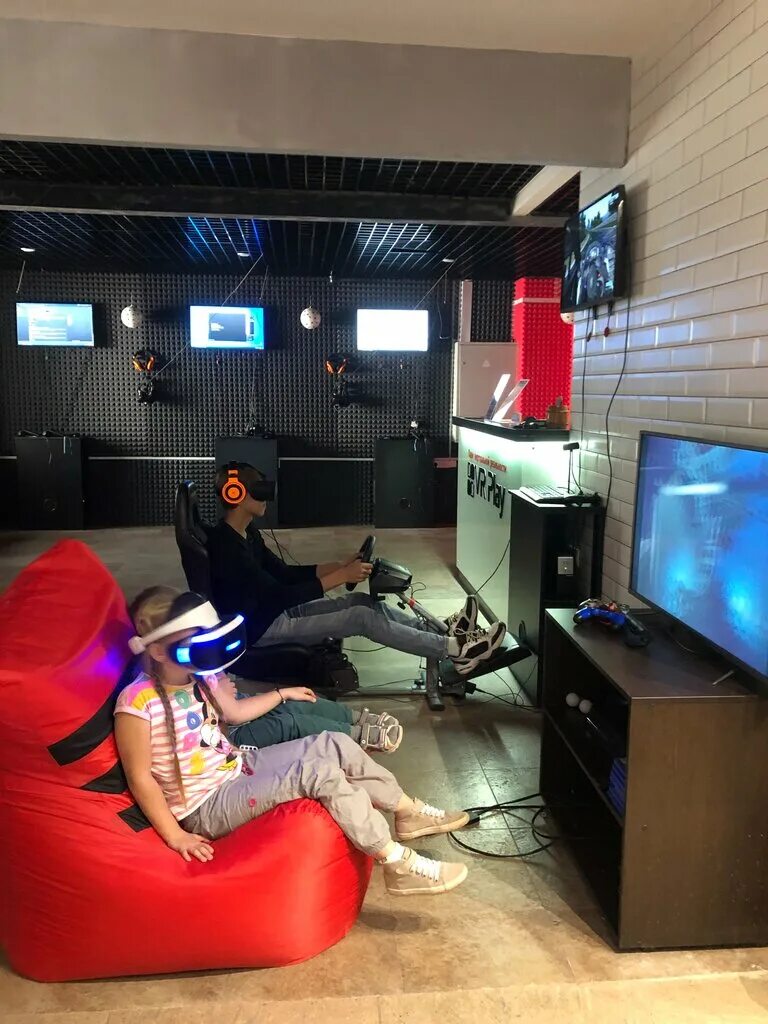 Vr play ул космонавтов 8а вязьма фото Больше не работает: Vr Play, клуб виртуальной реальности, Владимир, проспект Лен
