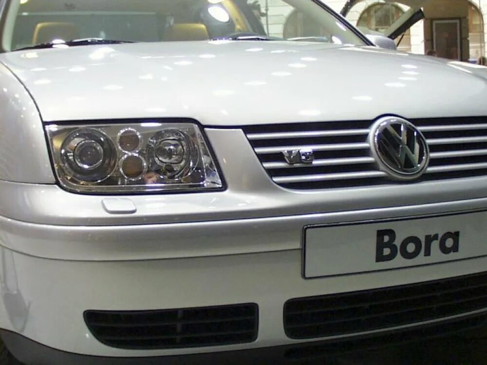 Vw bora тюнинг фар Купить LPVWG0 Фары передние GT Look Chrome на Volkswagen Bora в наличии