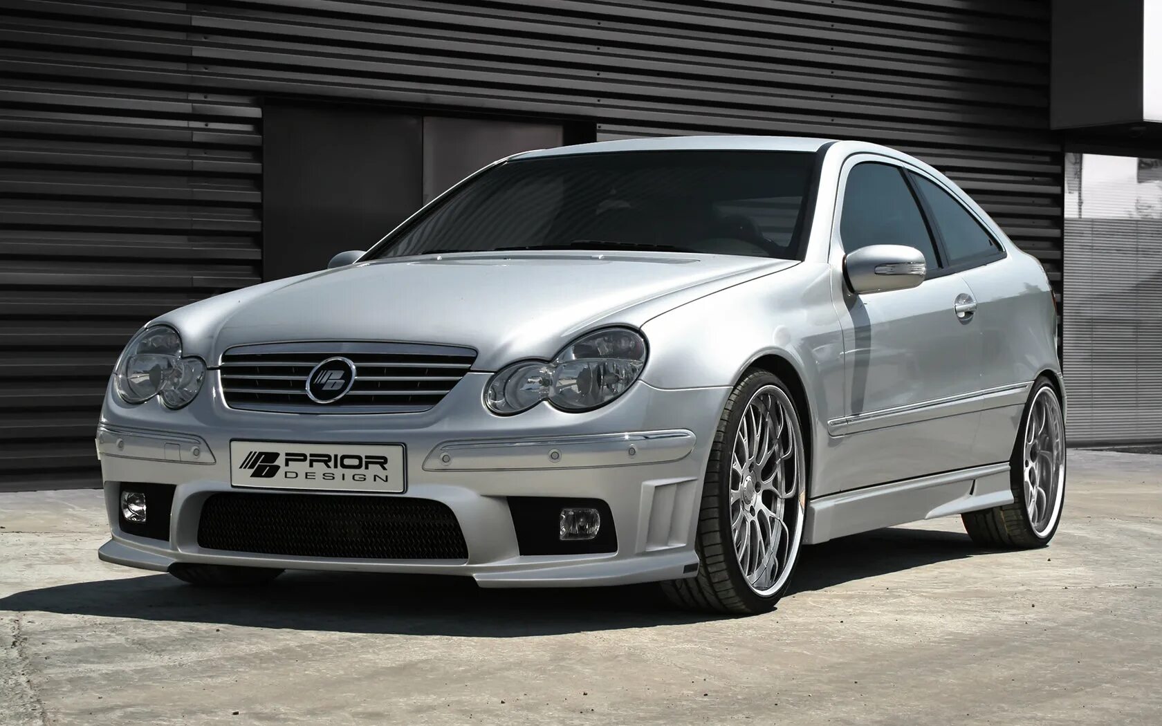 W203 тюнинг фото C-CLASS COUPE W203 PD Aerodynamic-Kit " PRIOR DESIGN