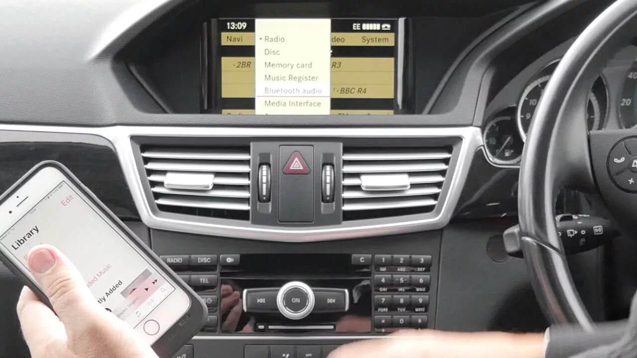 W204 как подключить блютуз How to play audio through the bluetooth in a Mercedes Benz E Class 2 1 E250 CDi 