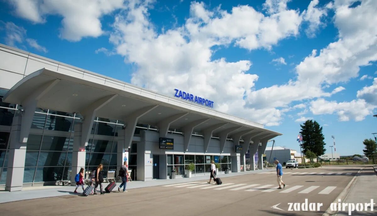 West ул аэропорт 3 фото Airport street view Zadar Airport