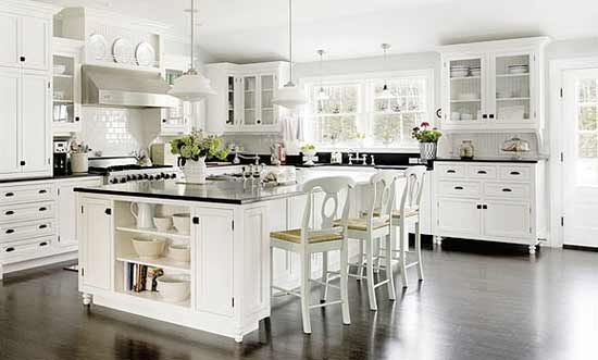 White kitchen пушкинская ул 14 фото Favourite movie sets Style at Home White kitchen interior design, White kitchen 