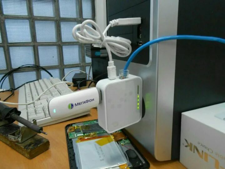Wifi роутер без подключения к компьютеру TP-Link TL-MR3020 портативный маршрутизатор - купить, цена 600 руб., продано 22 