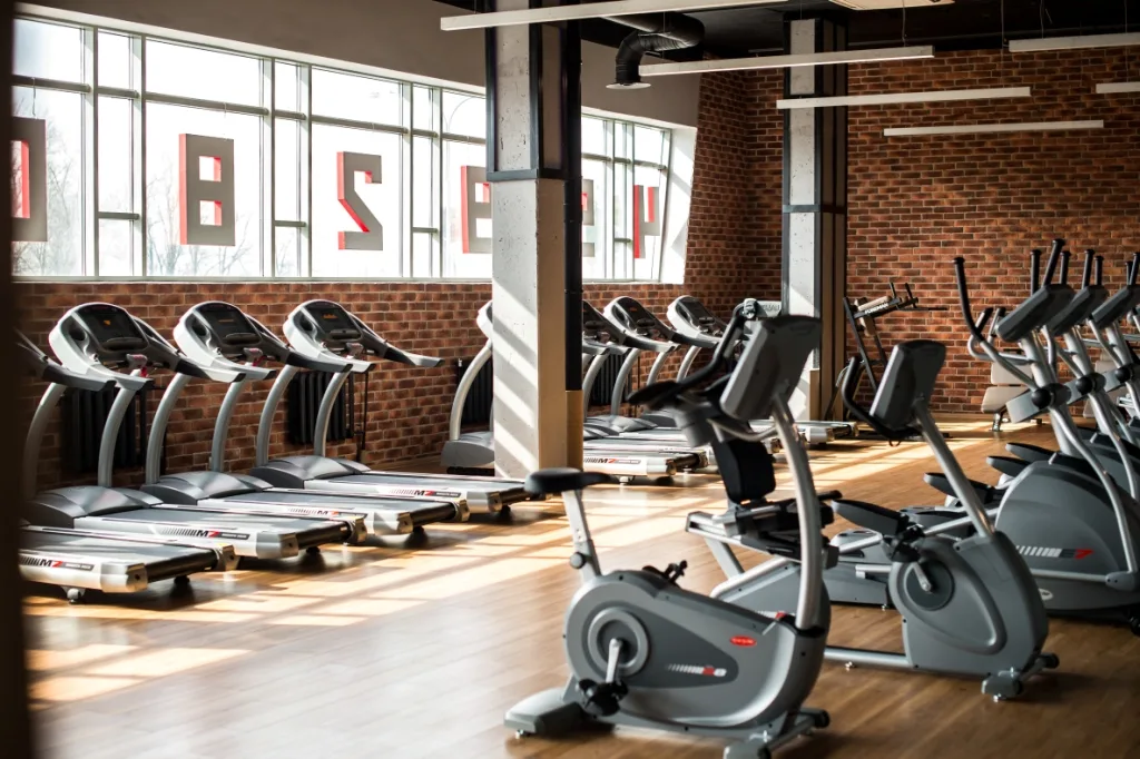 Win fitness дачная ул 11а красногорск фото Где же всё-таки тренироваться лучше: дома или в зале? Мнение спортсмена Жизнь на