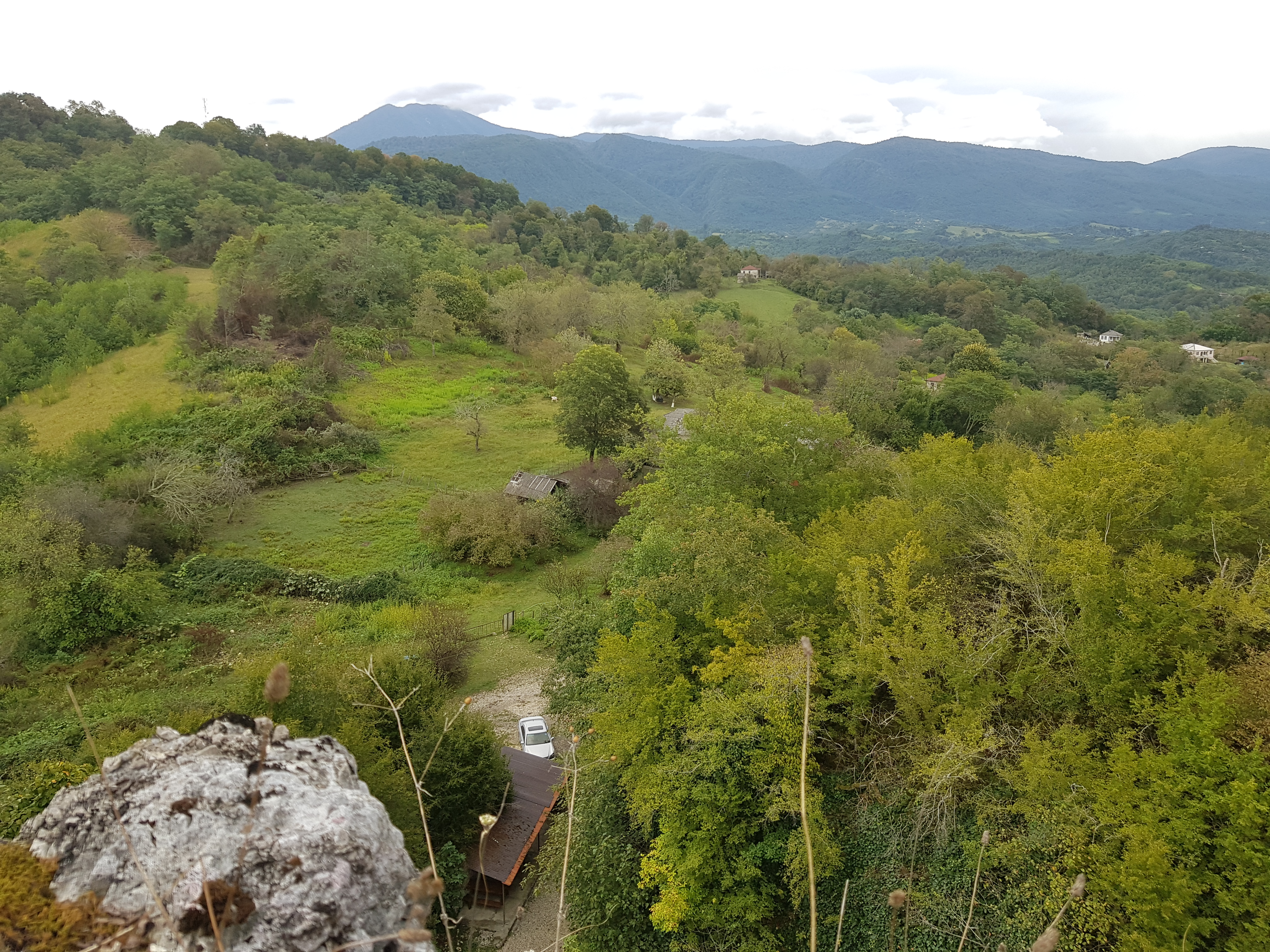 Winejetabkhazia гудаутский район село калдахуара фото Photo: Observation deck, observation deck, Autonomous Republic of Abkhazia, აბღა
