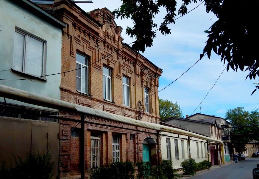 Wknd ул буйнакского 5 махачкала фото Старая Махачкала. Дом на улице Буйнакского