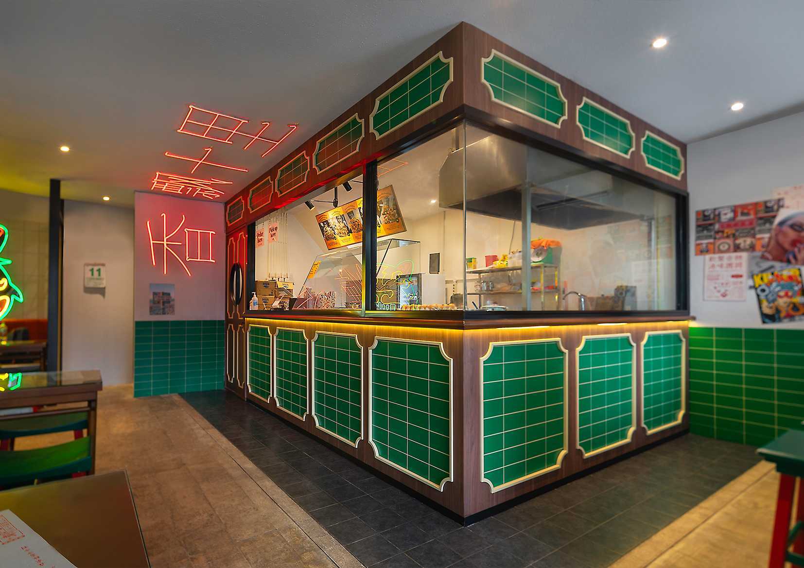 Wok cafe красная ул 111 фото Project Wok Eat Out Restaurant desain arsitek oleh Kolen Studio