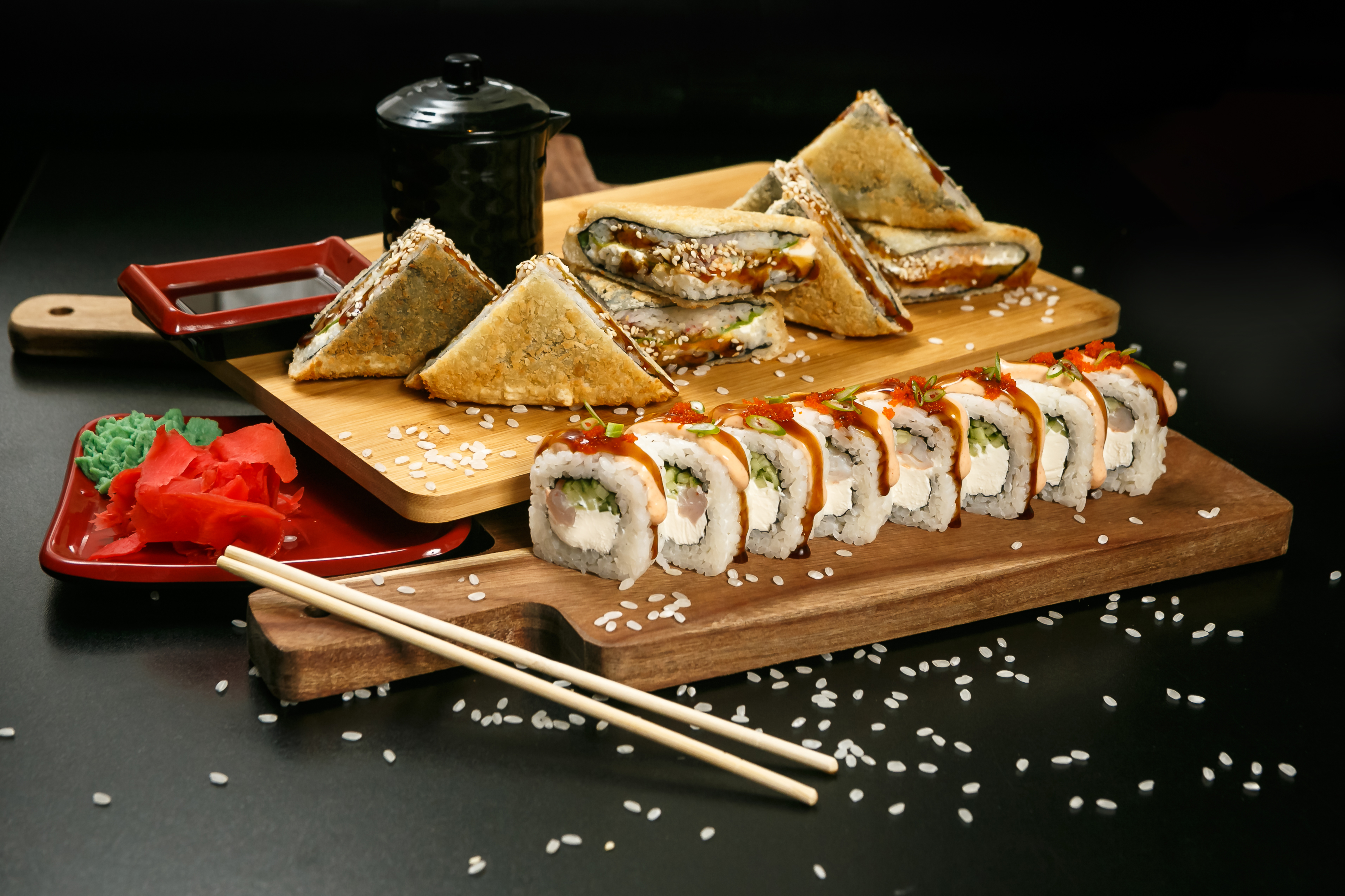Wok roll ул горького 85 фото Особенности суши-бара Wok&Roll во Владимире, улица Горького, 85 - Яндекс Карты