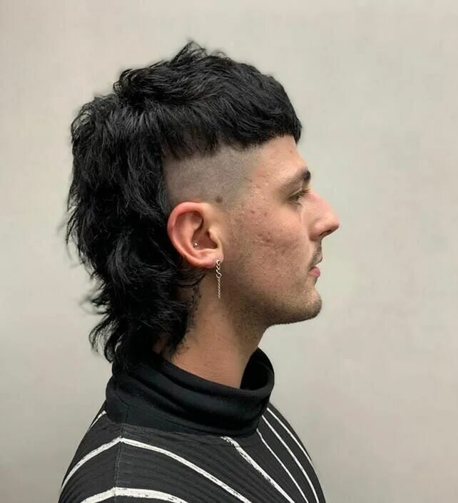 Wolf cut стрижка мужская Mushroom cut with a mullet Mullet haircut, Mens haircuts short hair, Stylish sho