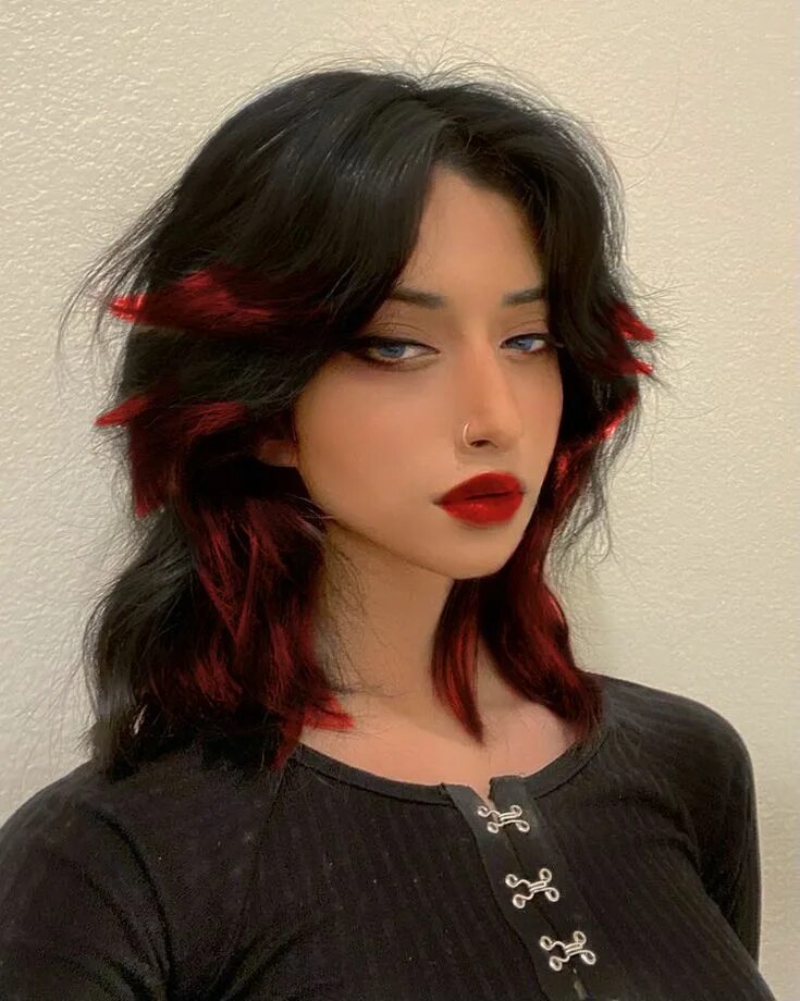 Wolf cut стрижка женская короткая Red wolfcut Long hair styles, Hair dye tips, Hair color