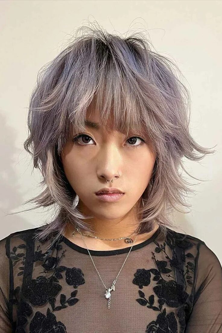 Wolf cut стрижка женская короткая 30 Best Ways to Get a Wolf Cut for Short Hair Shaggy short hair, Short hair styl