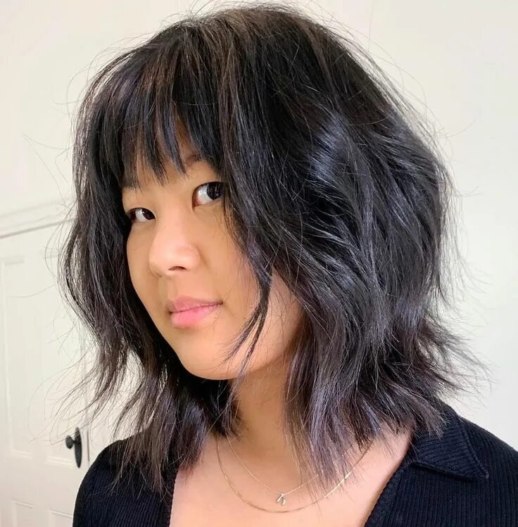Wolf cut стрижка женская на средние волосы wolf haircut - Google Search Round face haircuts, Hairstyles for thin hair, Shor