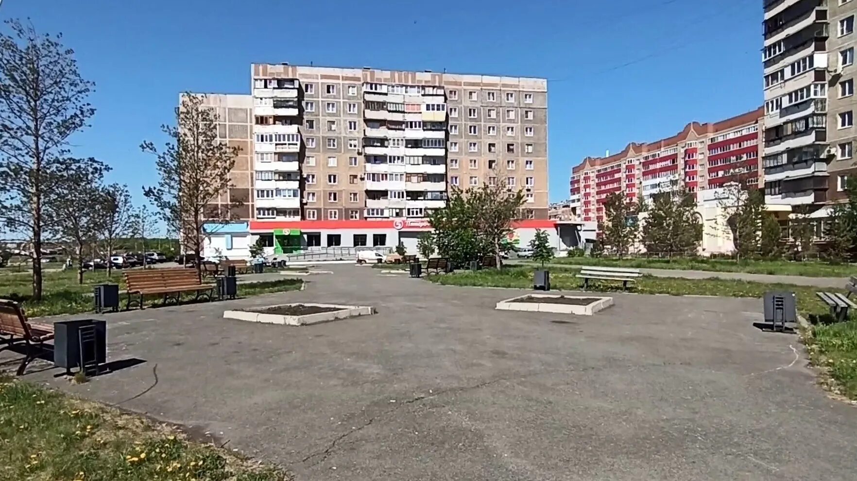 Women well микрорайон зеленый лог 5 фото Магнитогорск, сквер космонавта Поповича, по улице Зелёный Лог, в 143-м микрорайо